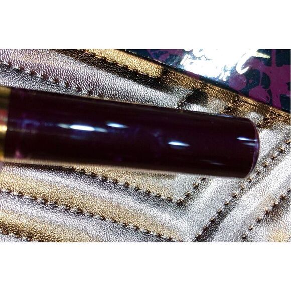 TARTE - 🎉HP🎉NWT - Tarteist Quick Dry Matte Lip Paint/Acid Wash (very dark berry) - Picture 7 of 16